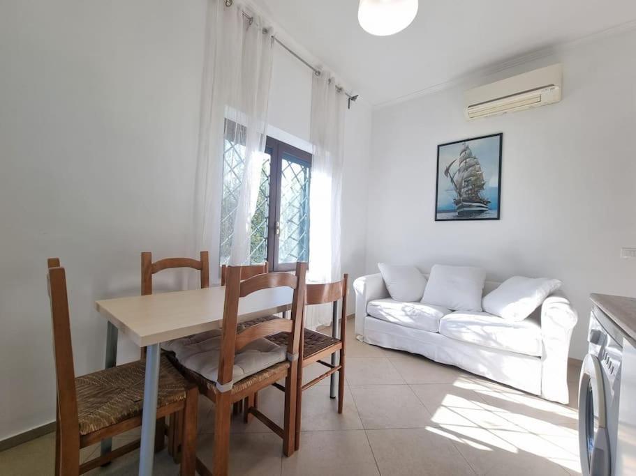 -5 Min From Bus Stop-Free Parking Ngoại thất bức ảnh
